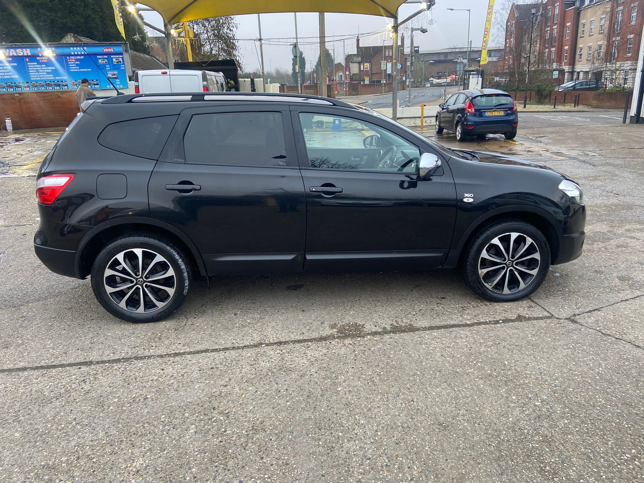 2013 Nissan Qashqai +2