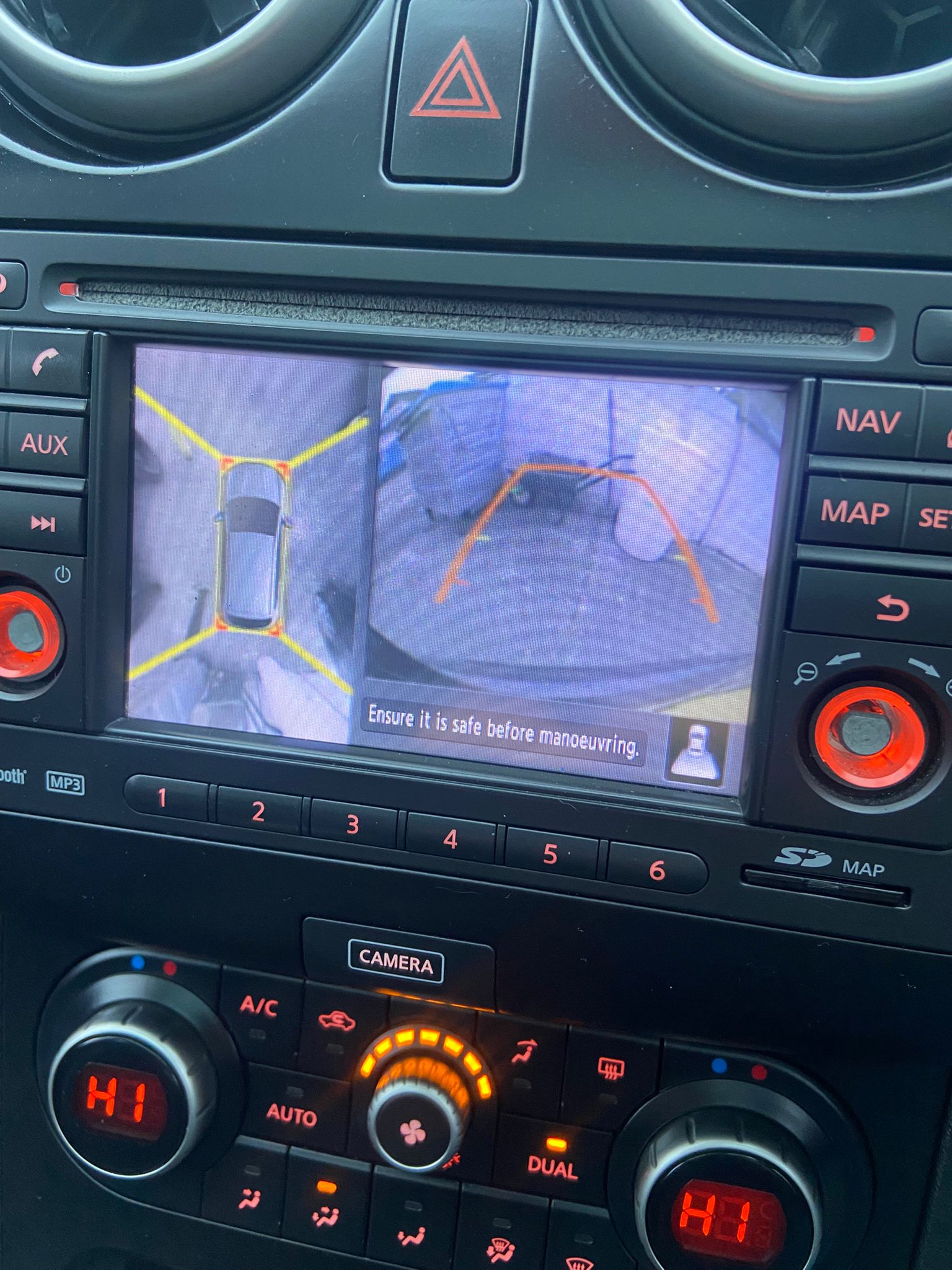 2013 Nissan Qashqai +2