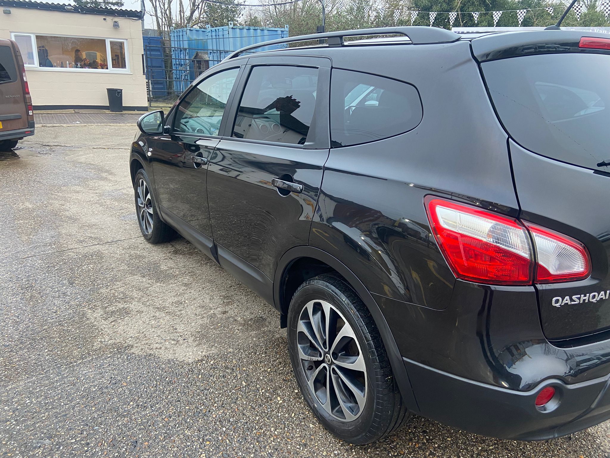 2013 Nissan Qashqai +2